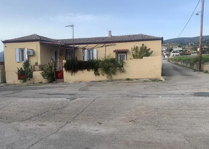 Ntina's Traditional *