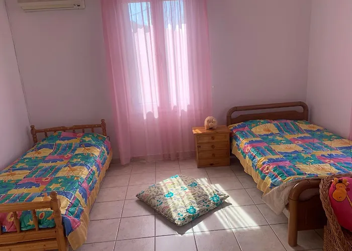 Ntina's Traditional *